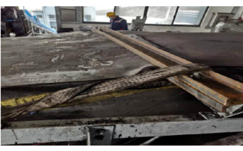 KWZK大发体育在线注册,大发体育（中国）钢丝输送带硫化机胶接工艺流程分享